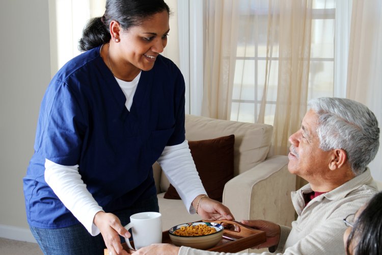 Reliable Senior Staffing: Providing Exceptional Home Care Assistance in Minnesota