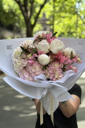 Same-Day Graduation Flower Delivery in Melbourne: Celebrate Instantly